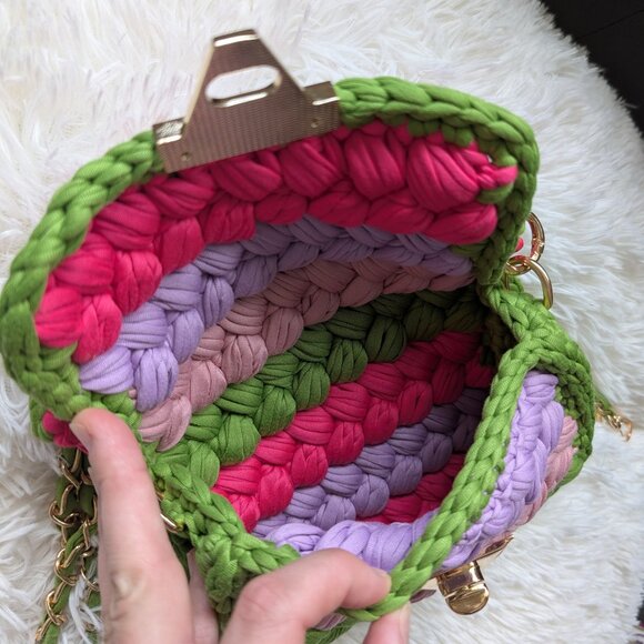 NEW Chunky Knit Crochet Crossbody Bag – Colorful, Unique & Handmade Look! - Picture 10 of 14